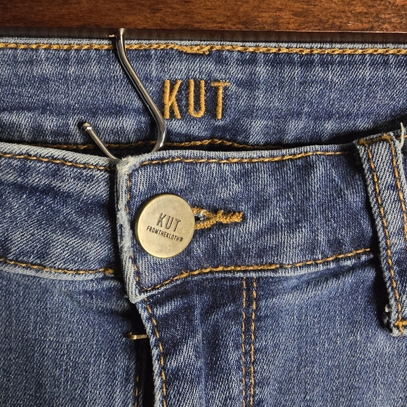 Kut from the Kloth Light Blue Baby Boot Cut Jeans Size 10 Women - Picture 4 of 7